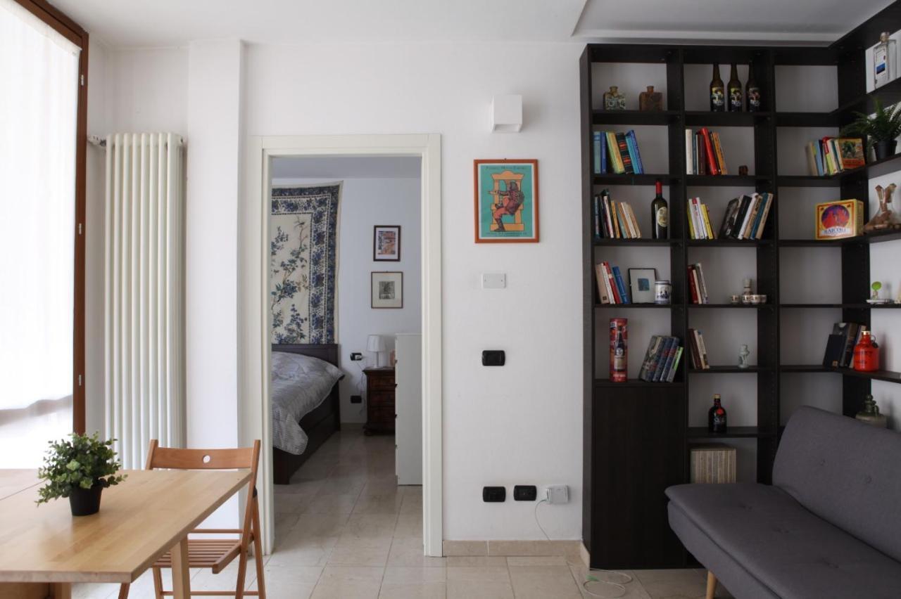 Terrace Apartment Close To Metro Station มิลาน ภายนอก รูปภาพ