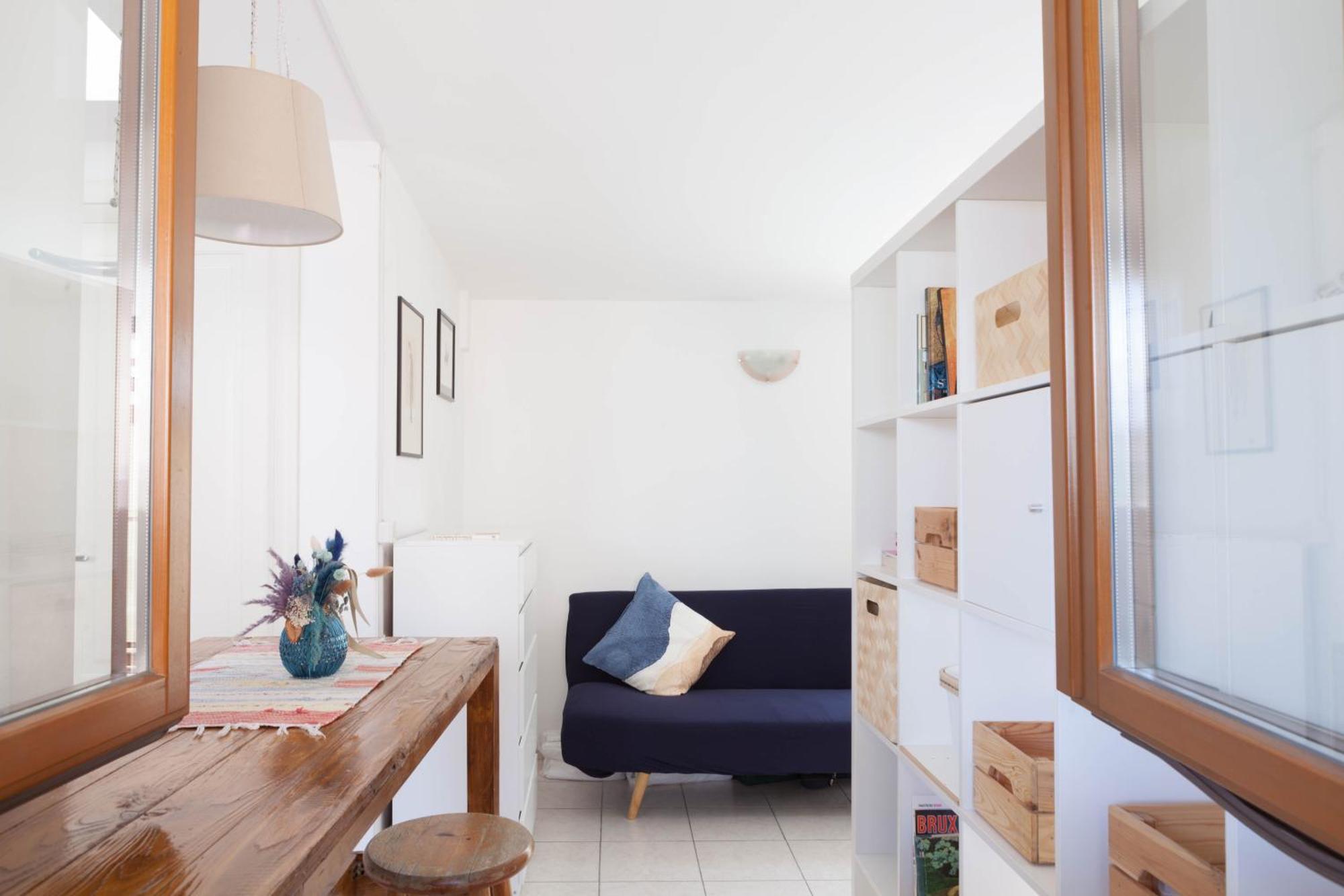 Terrace Apartment Close To Metro Station มิลาน ภายนอก รูปภาพ