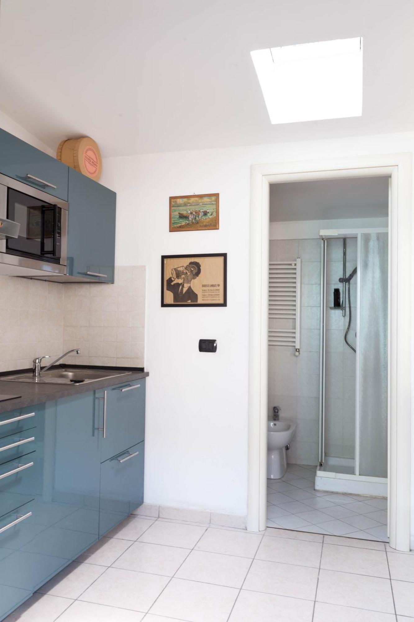 Terrace Apartment Close To Metro Station มิลาน ภายนอก รูปภาพ
